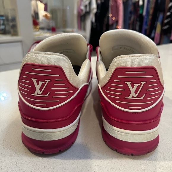Men’s Louis Vuitton fuchsia trainers size 12. Gently used sneakers. - Picture 6 of 11